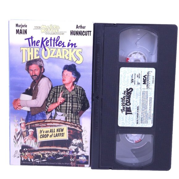 Ma & Pa Kettle in: The Kettles in the Ozarks VHS - Picture 1 of 3